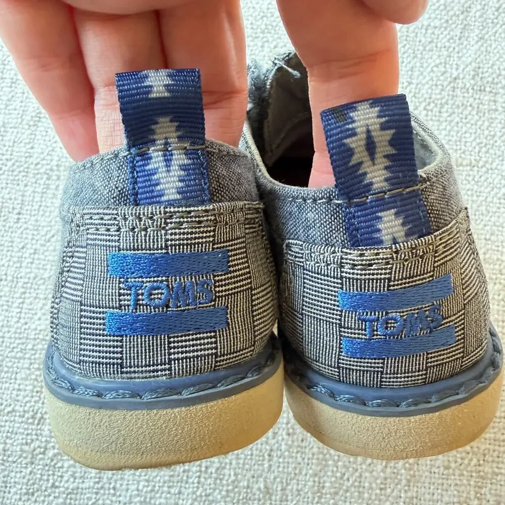 Toms tom tiny